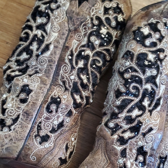NWT Corral Boots, 7 - Picture 4 of 7